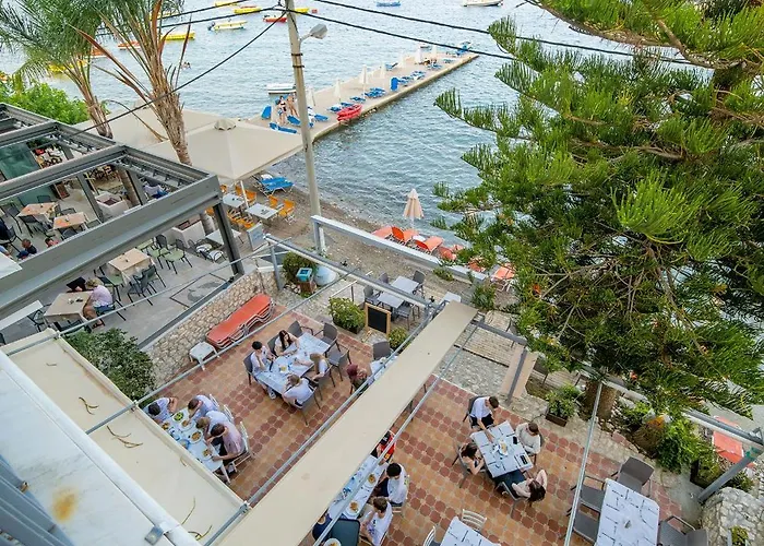 بيت ضيافة Golden Moon 3*