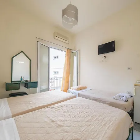 Golden Moon 3* Tolón